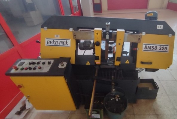Band Saw Machine